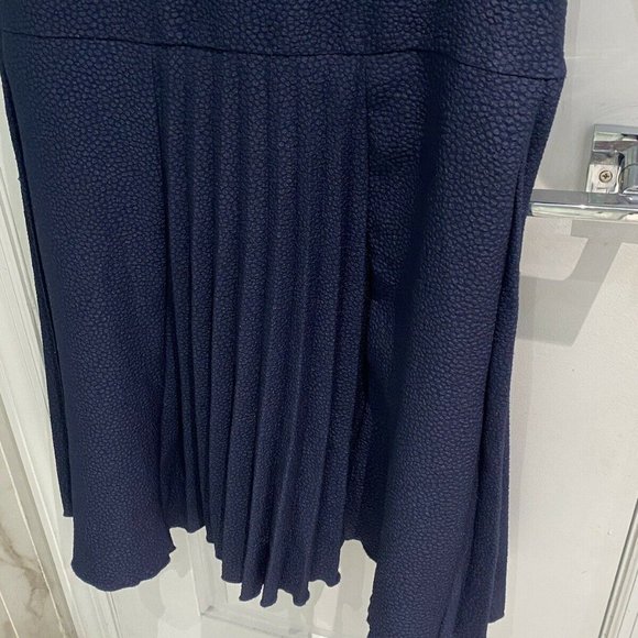 Wrong Side Of Right Women’s Navy Blue Pleated Front Animal Print Dress Size L - Picture 3 of 11